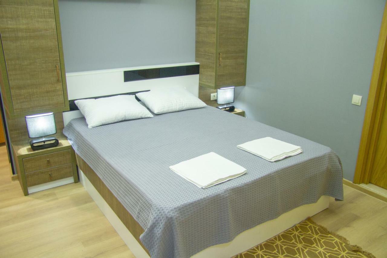 Batumi Hotel R&M Εξωτερικό φωτογραφία